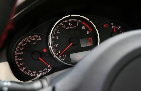 開車省油技巧！教你用最少的油跑最遠的路