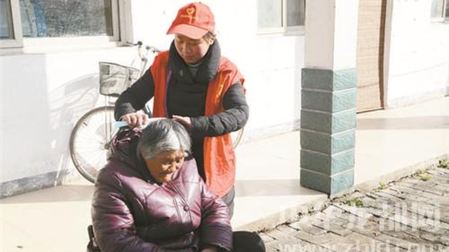 大王莊鄉(xiāng)敬老院開展“傳承雷鋒精神、弘揚(yáng)時(shí)代新風(fēng)”活動(dòng)